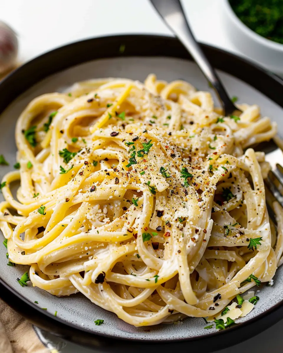 One-Pot Garlic Parmesan Pasta Recipe: Easy Comfort Food Delight